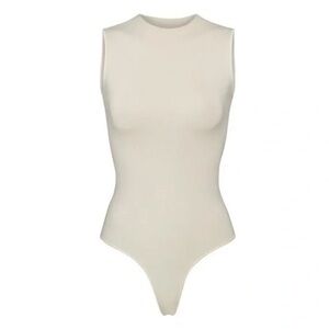 SKIMS Essential Crew Neck Sleeveless Bodysuit